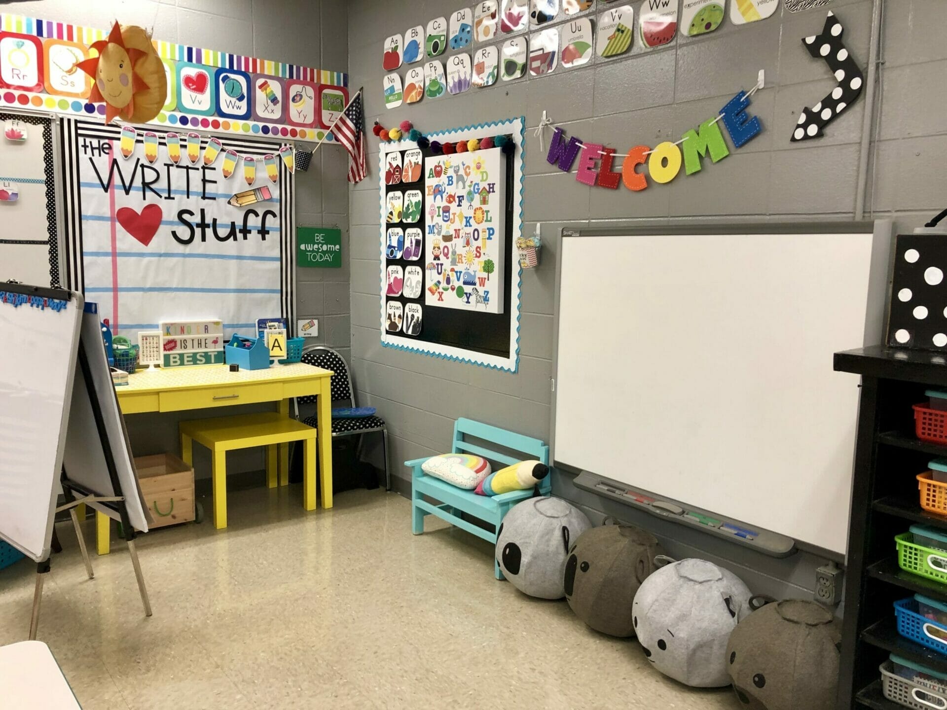 Classroom Reveal 2019-2020 : Blue Skies with Jennifer White