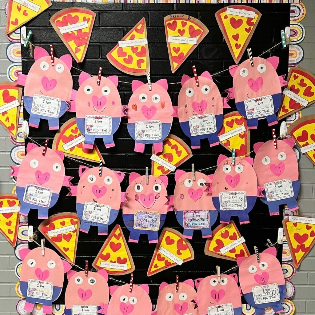 Pig and Pizza bulletin board for valentine's day